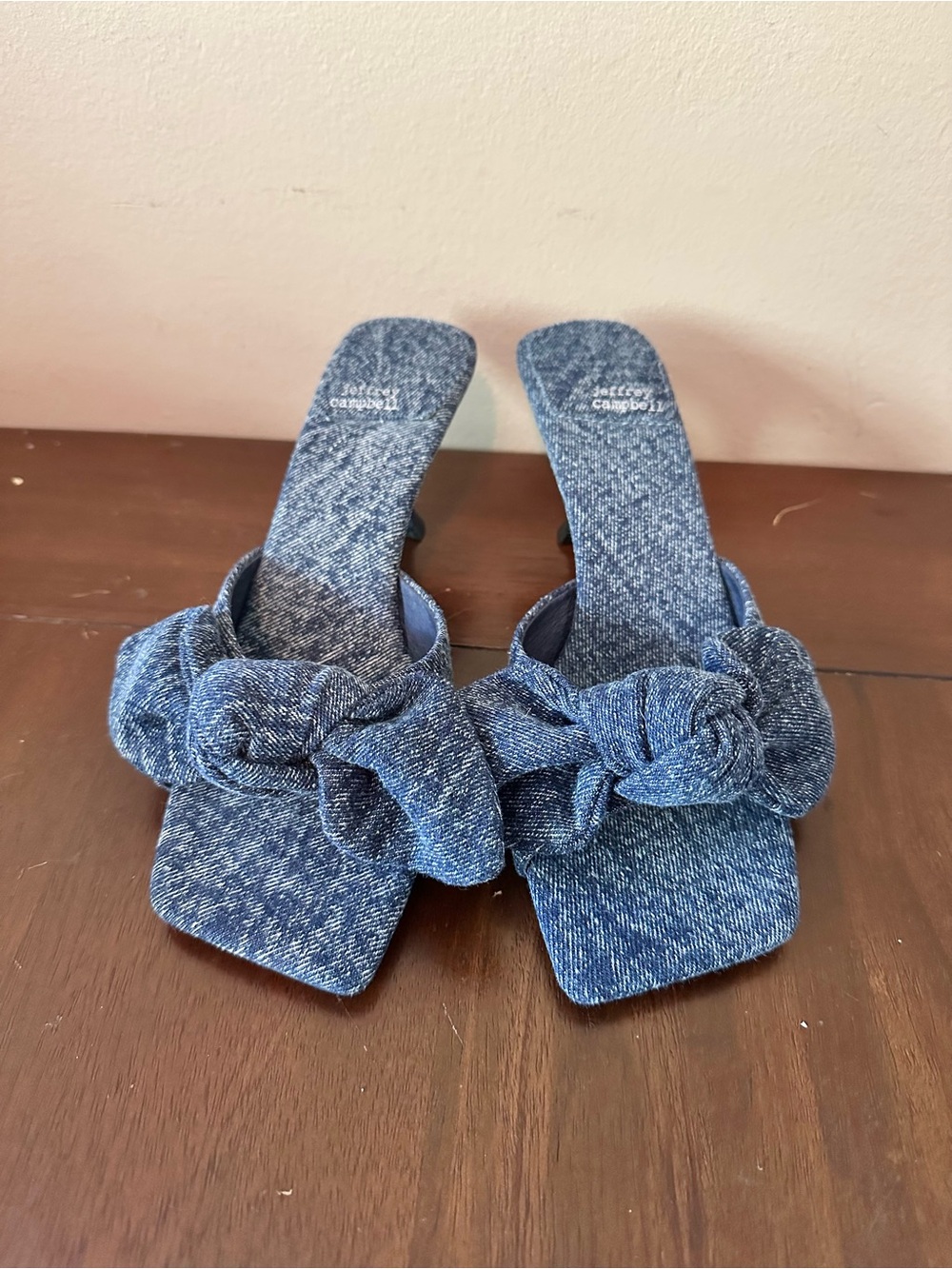 Jeffrey Campbell Dark Blue Denim Knot Mule Kitten Heel Sandal, Sz 8.5
